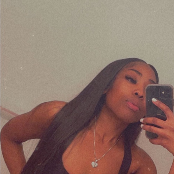 Meet your Posher, Valencia - Picture 1 of 1